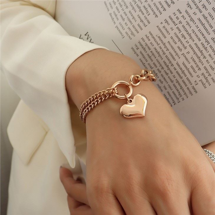 chain link heart bracelet