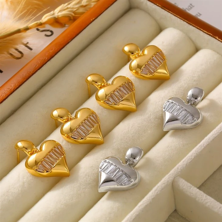Copper Heart Earring
