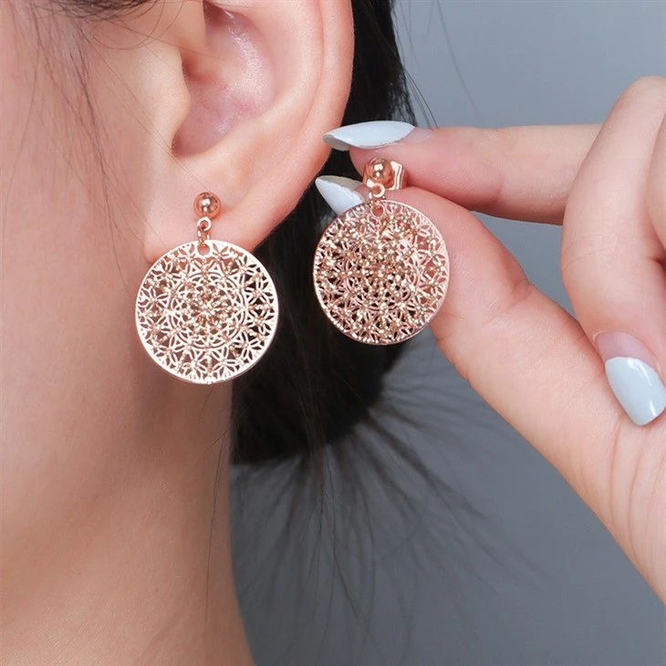 Geometric Filigree Disc Earrings