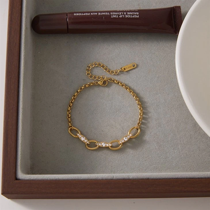 Oval Link Sparkle Bracelet high quality