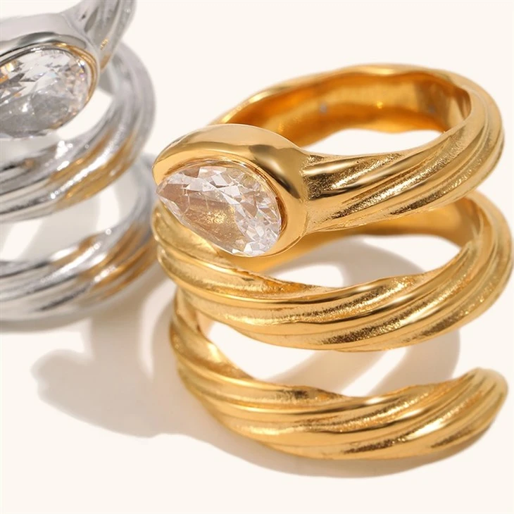 Teardrop CZ Triple Spiral Riasng high quality